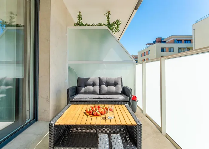 Mint Mohito A019 Z Parkingiem W Cenie - Kołobrzeg